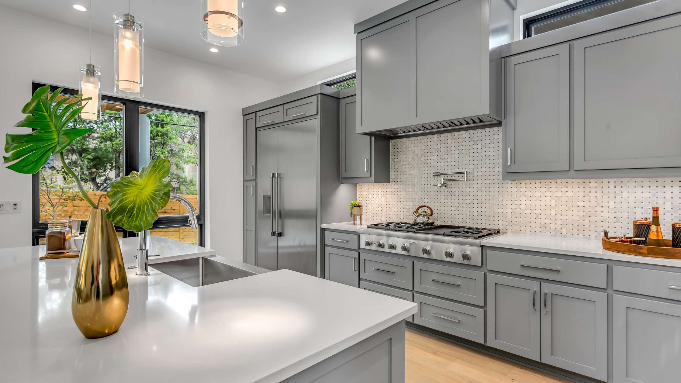 Dos and Don'ts of Buying Home Furniture