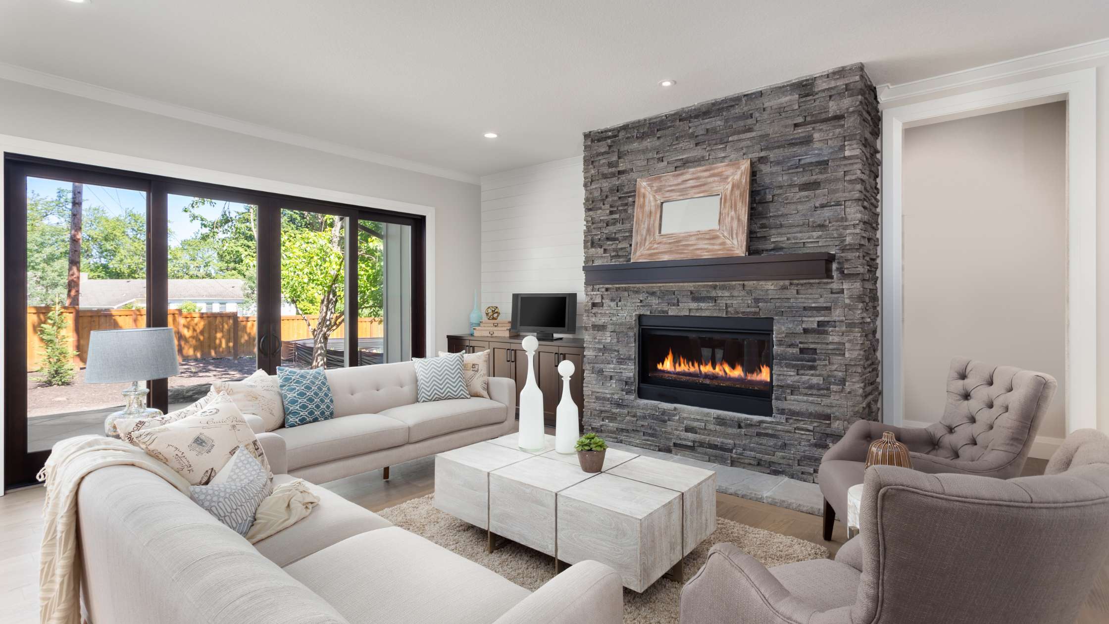 5 Fireplace Solutions For Small Living Space