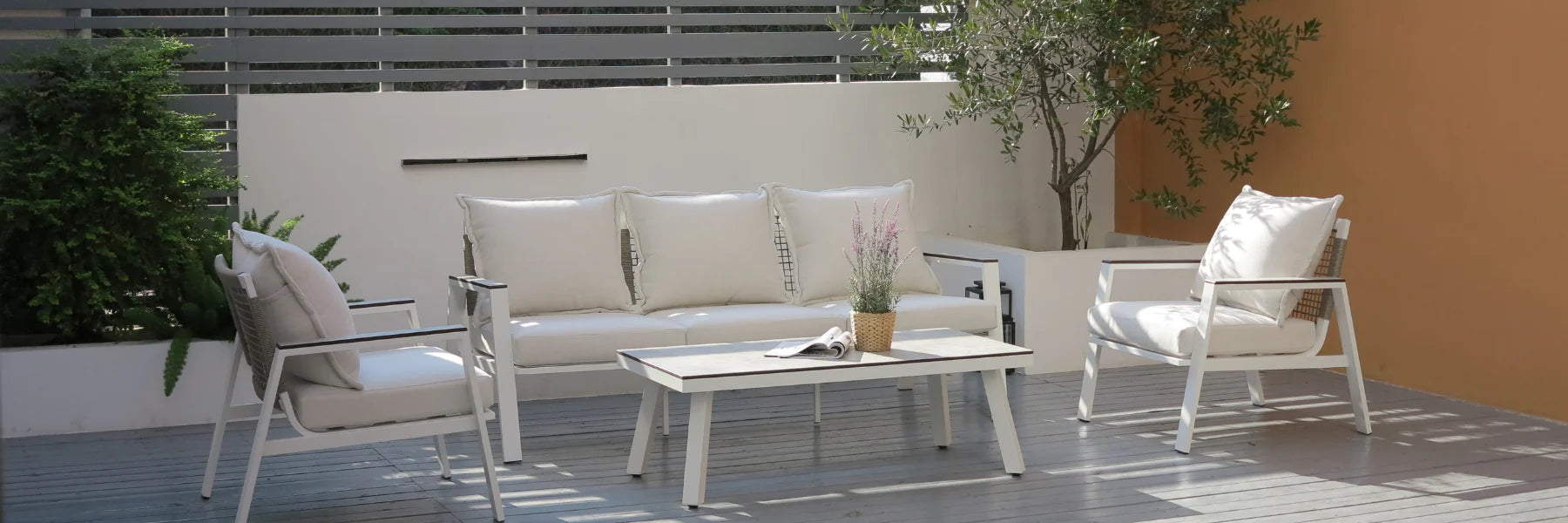 Elevate Your Outdoor Living with the Amilly 5 Seater Sofa Lounge Set