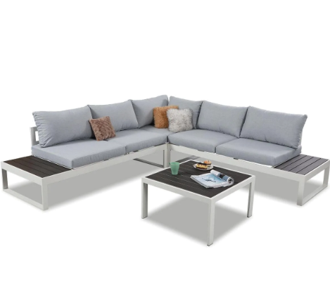 How To Spruce Up Your Patio With Outdoor Furniture