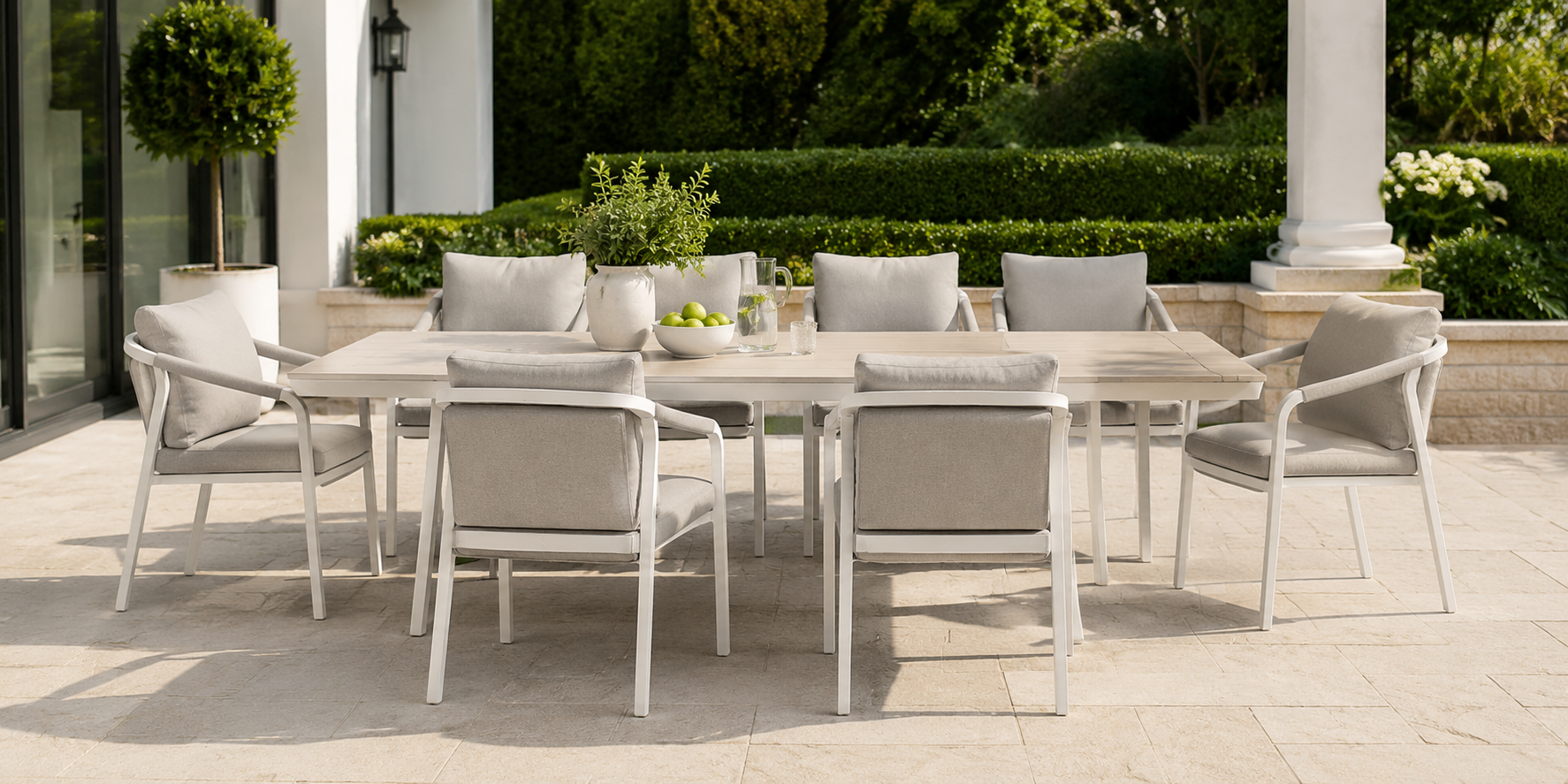 Creating a Relaxing Outdoor Retreat with Stylish Outdoor Chairs