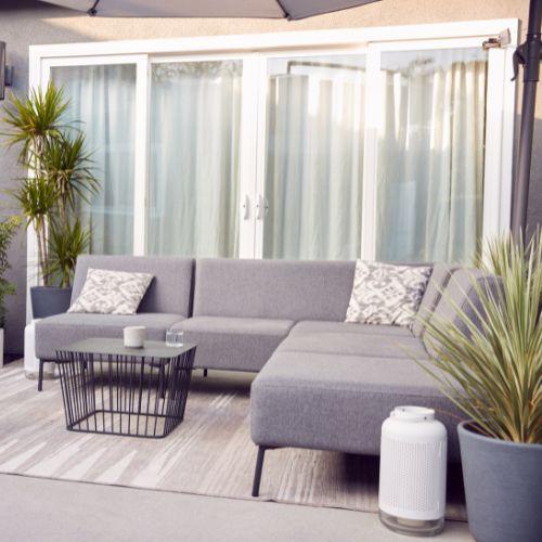 Outdoor Sofas & Lounges Moda Living